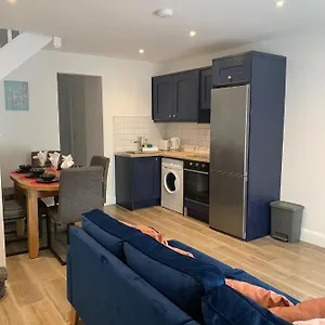 14 Eyre Square Lane Apartment Galway