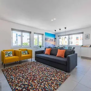 Town 2-bedroom Apartment Albufeira